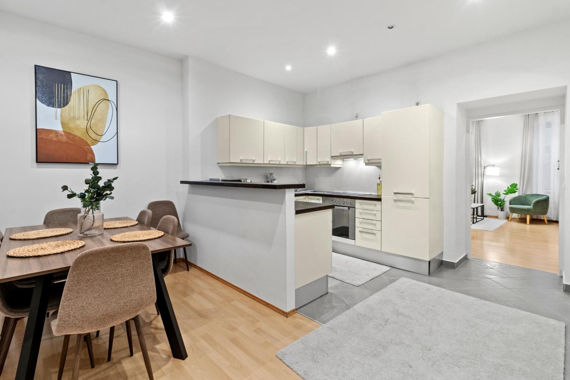 Chic 1Br Apartment - Directly Near Schoenbrunn Wenen Buitenkant foto