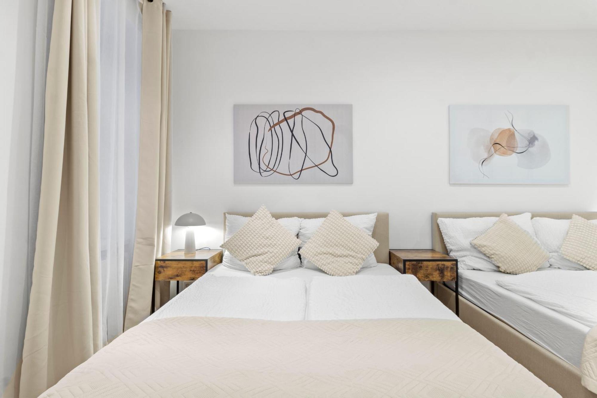 Chic 1Br Apartment - Directly Near Schoenbrunn Wenen Buitenkant foto