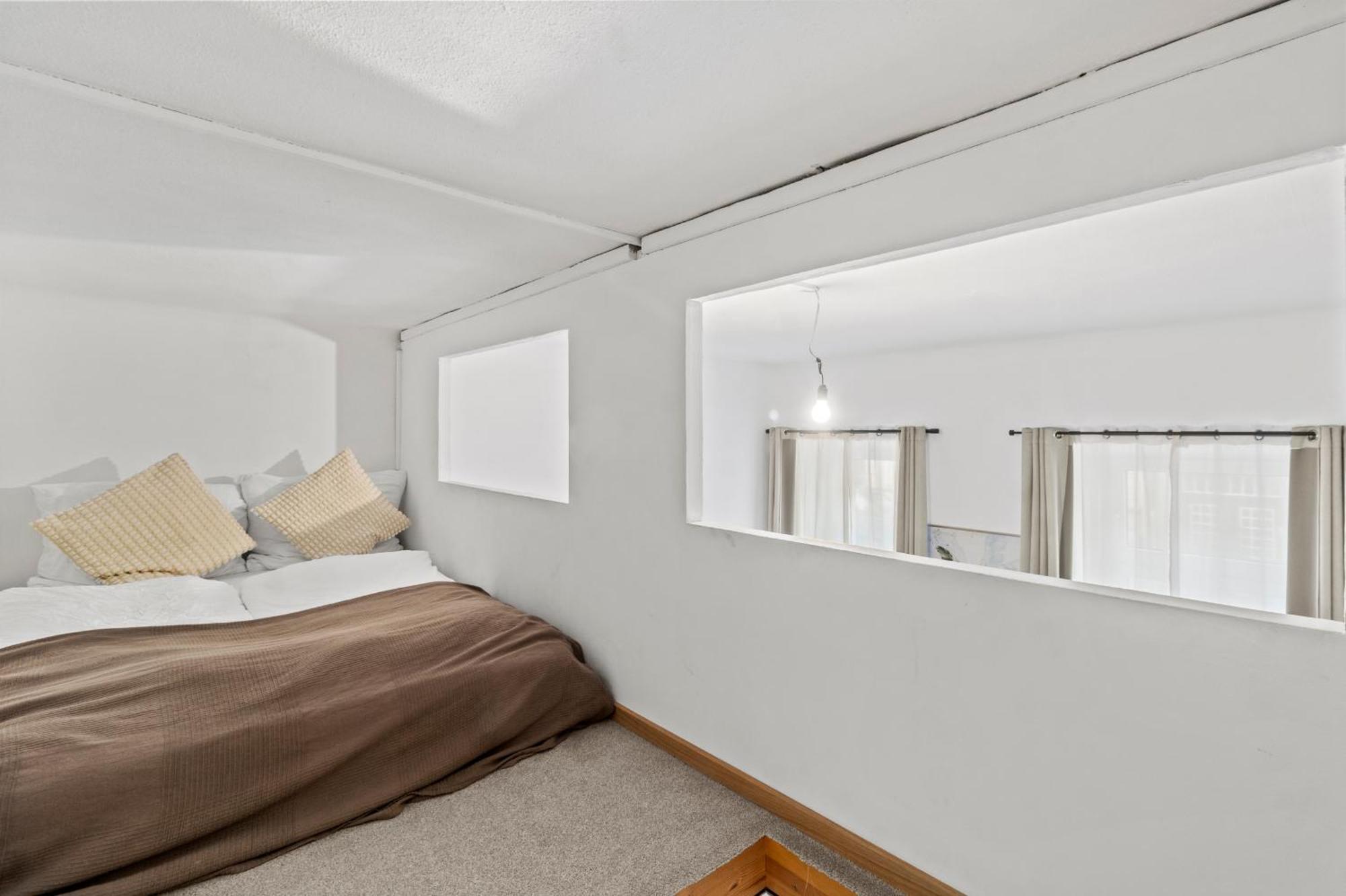 Chic 1Br Apartment - Directly Near Schoenbrunn Wenen Buitenkant foto