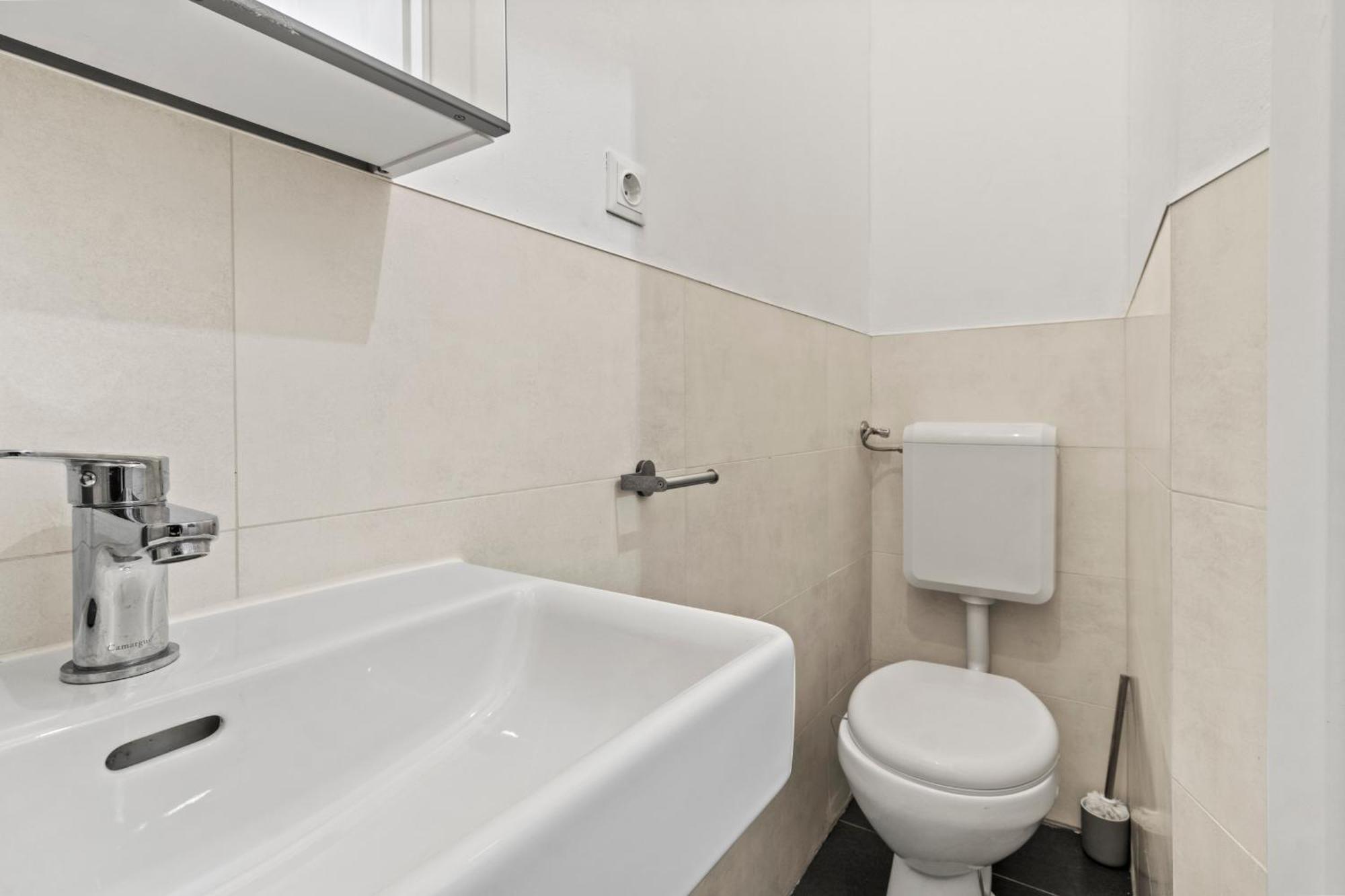 Chic 1Br Apartment - Directly Near Schoenbrunn Wenen Buitenkant foto